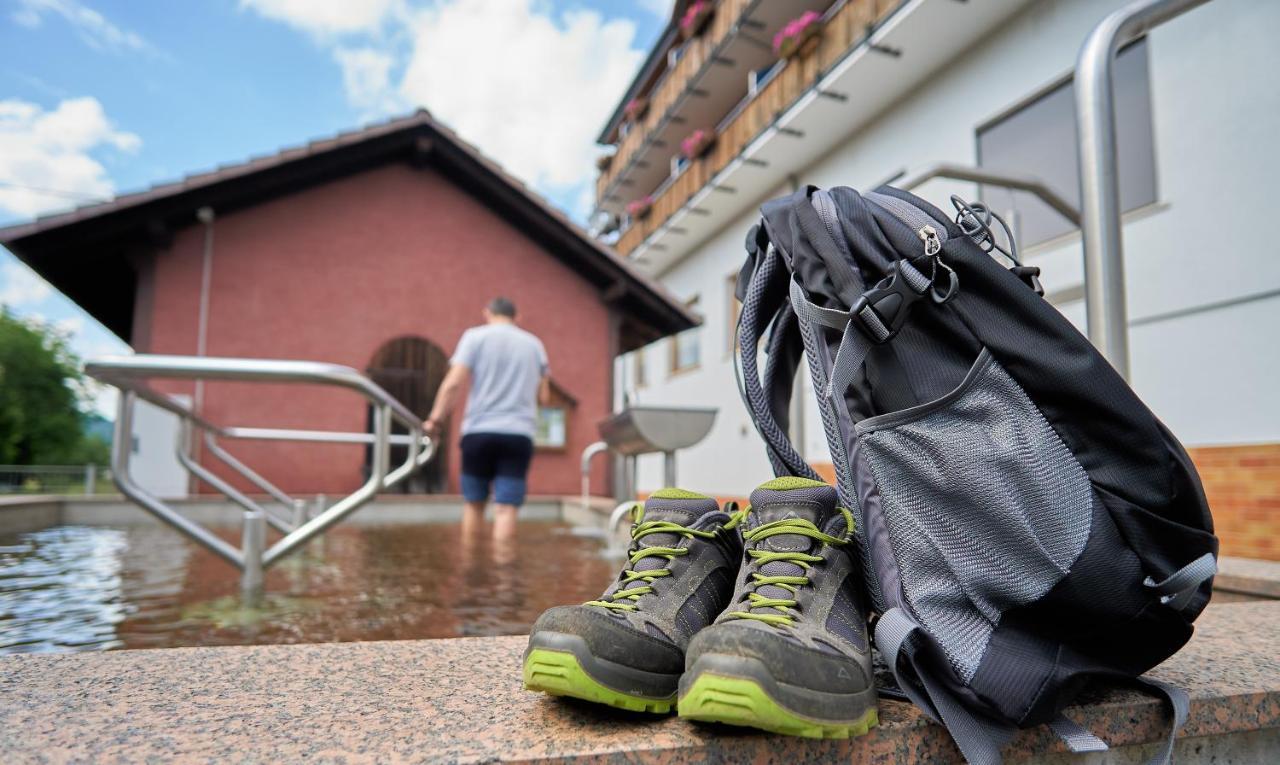 Landgasthof 'Zur Quelle' Wächtersbach Exteriér fotografie